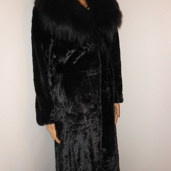 NUCOLLECTION BEAUTIFUL FAUX FUR FULL LENGTH COAT SIZE MEDIUM - Picture 4 of 14
